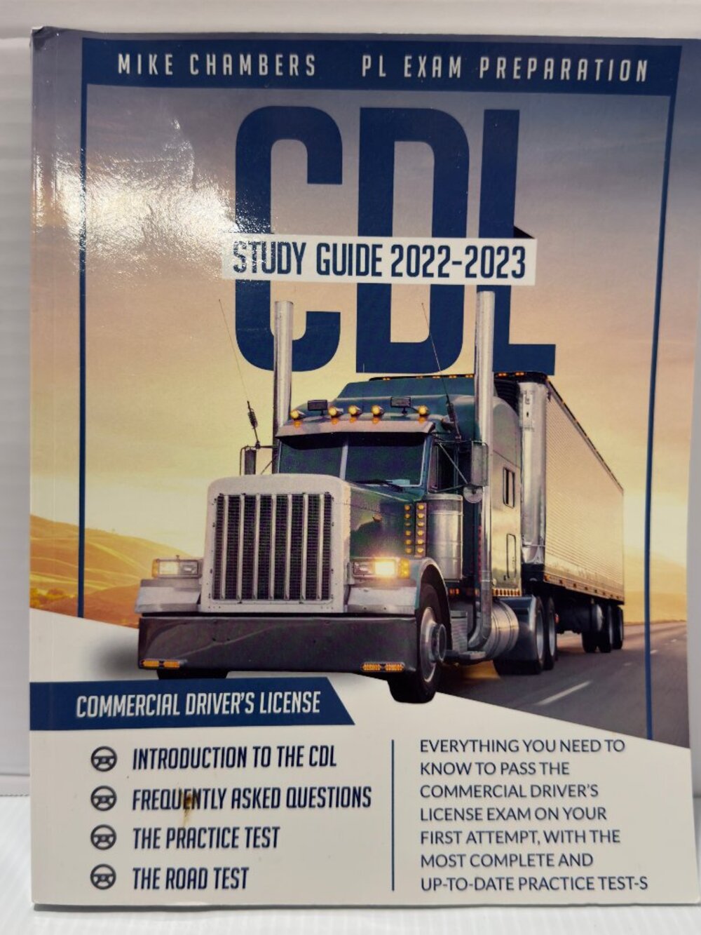 CDL Study Guide 2022-2023: Commercial Drivers License